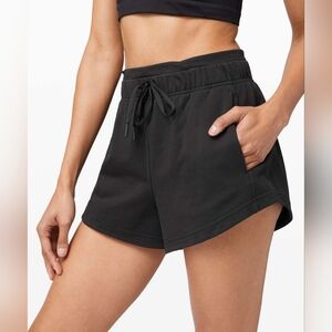 Lululemon Inner Glow Short 3" *Terry Black SZ 6